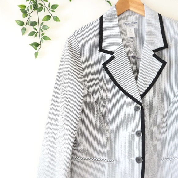 Pendleton Black and White Striped Blazer - Picture 2 of 4